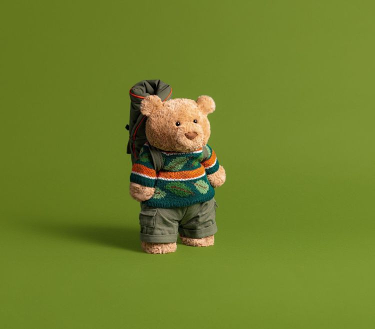  (Jellycat - Bartholomew Bear Hiking Outfi) - La Gamba Rossa Kortrijk